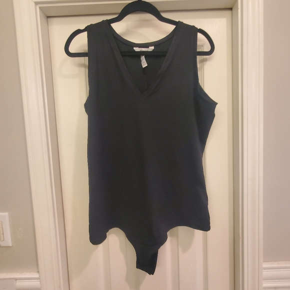 SPANX Tops - SPANX Black Sleeveless Bodysuit 1X
